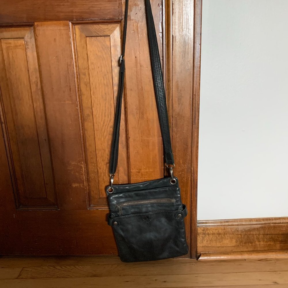 Patricia Nash Leather Black Crossbody Purse